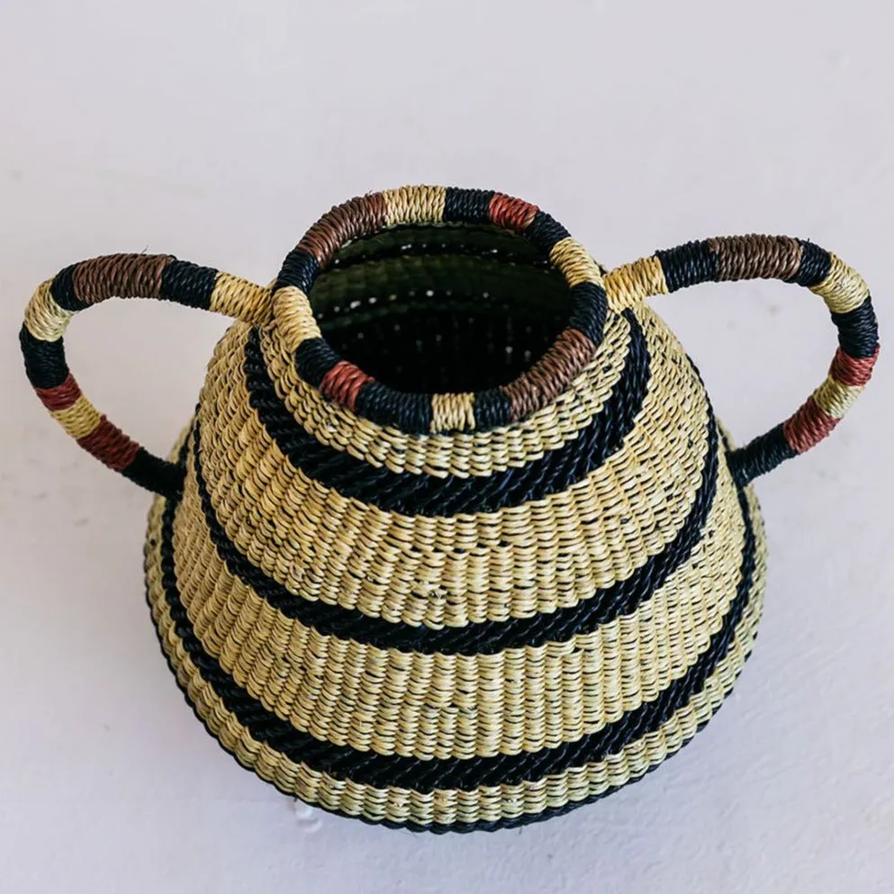 OUTLET Woven Pot - HAND ON HIP - Small